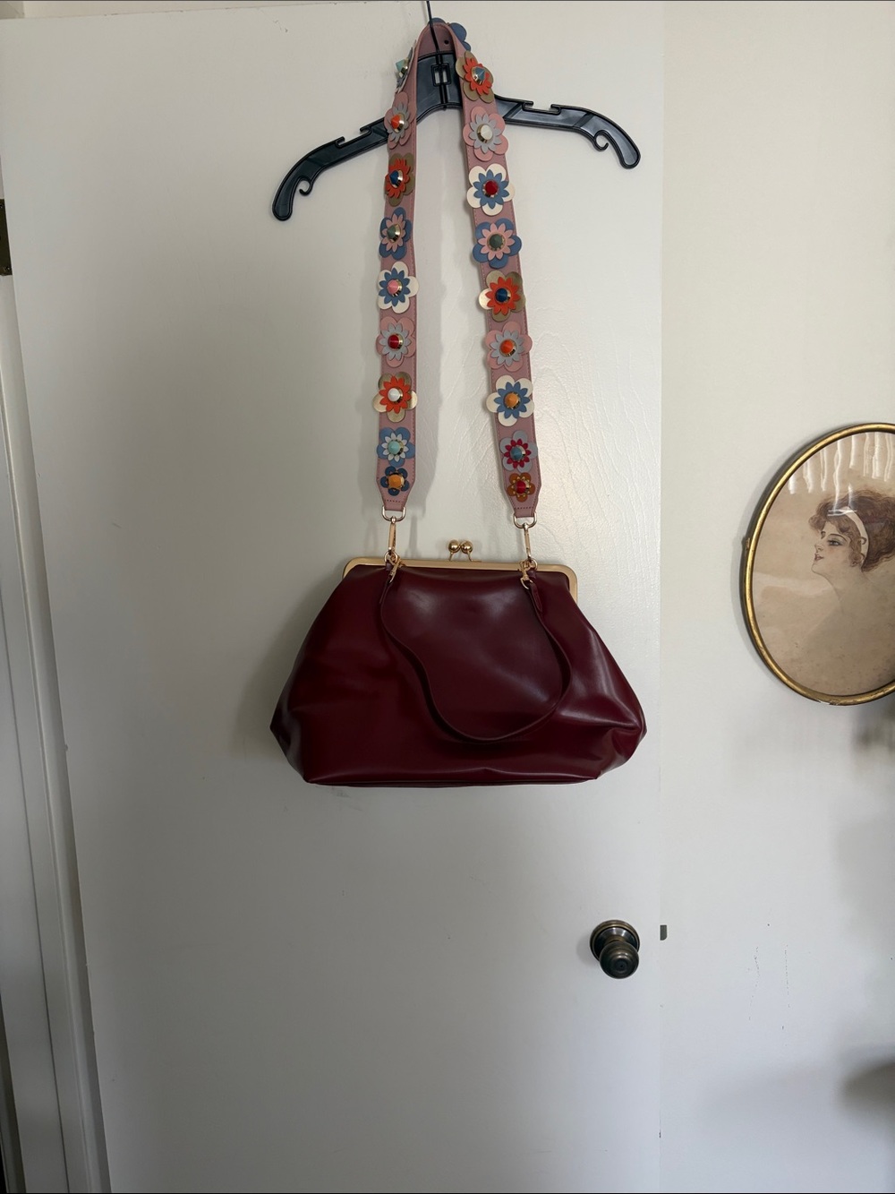 Women’s Burgundy Kiss-Lock Frame Shoulder Bag with Floral Strap